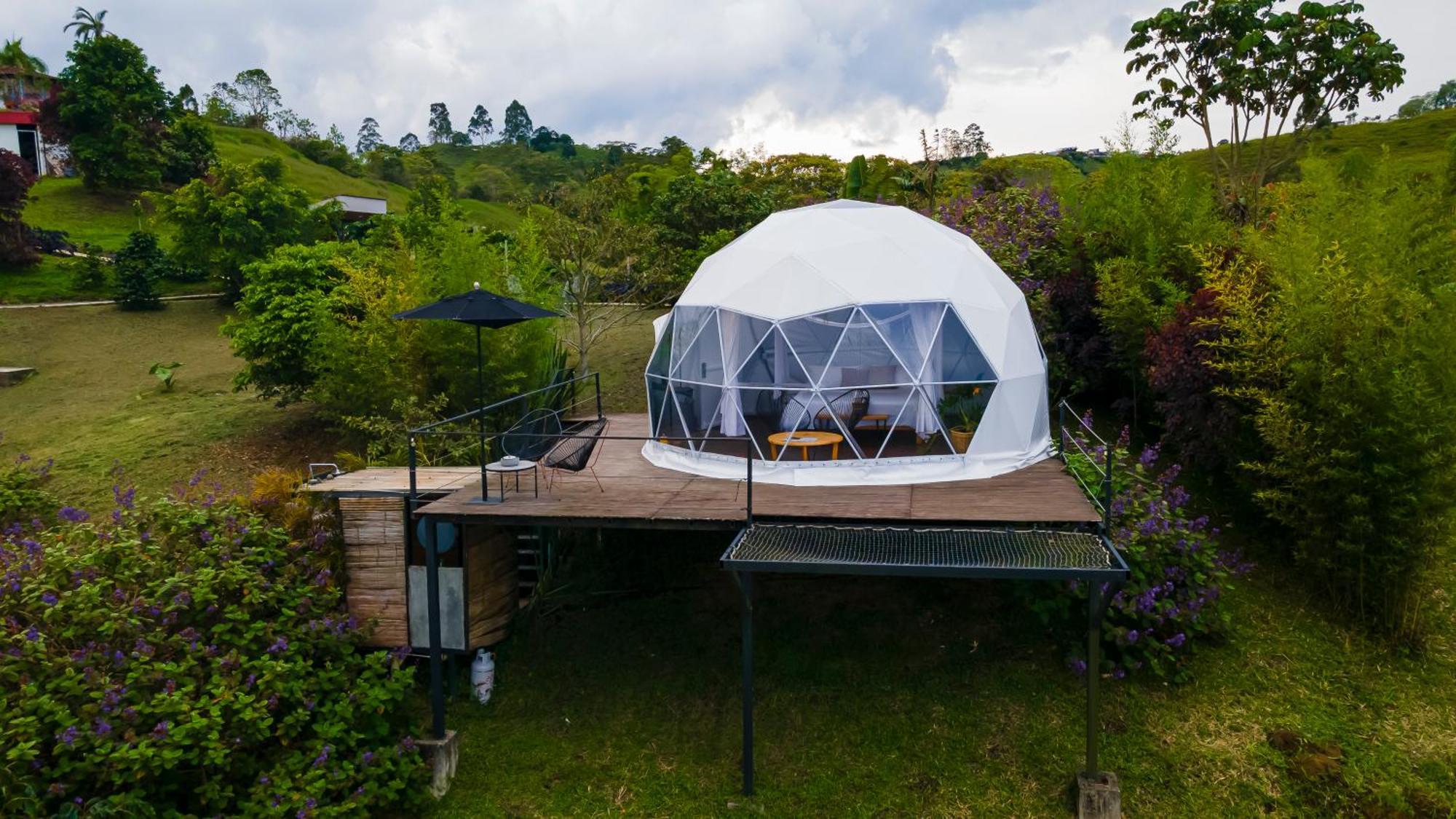 Ecohotel Monte Tierra Habitaciones Y Glamping ฟิลานเดีย ภายนอก รูปภาพ