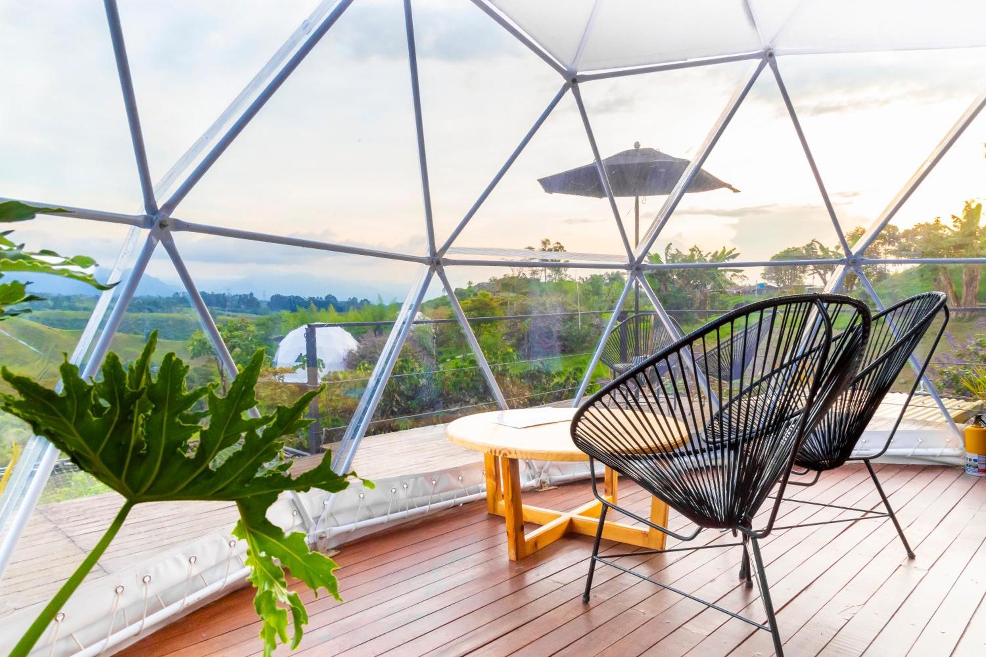 Ecohotel Monte Tierra Habitaciones Y Glamping ฟิลานเดีย ภายนอก รูปภาพ