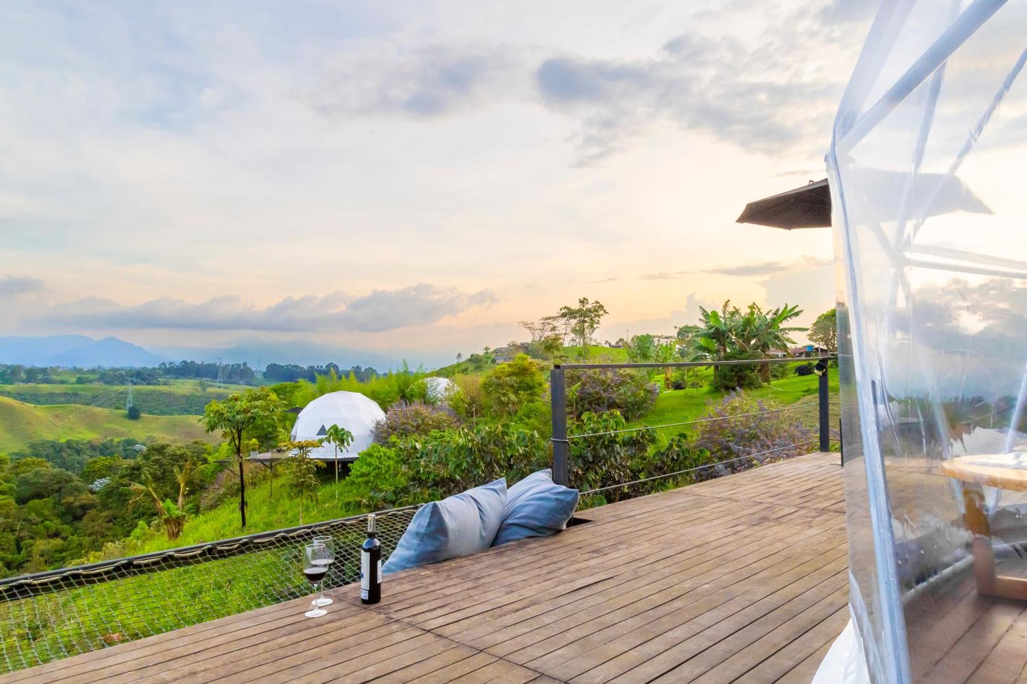 Ecohotel Monte Tierra Habitaciones Y Glamping ฟิลานเดีย ภายนอก รูปภาพ