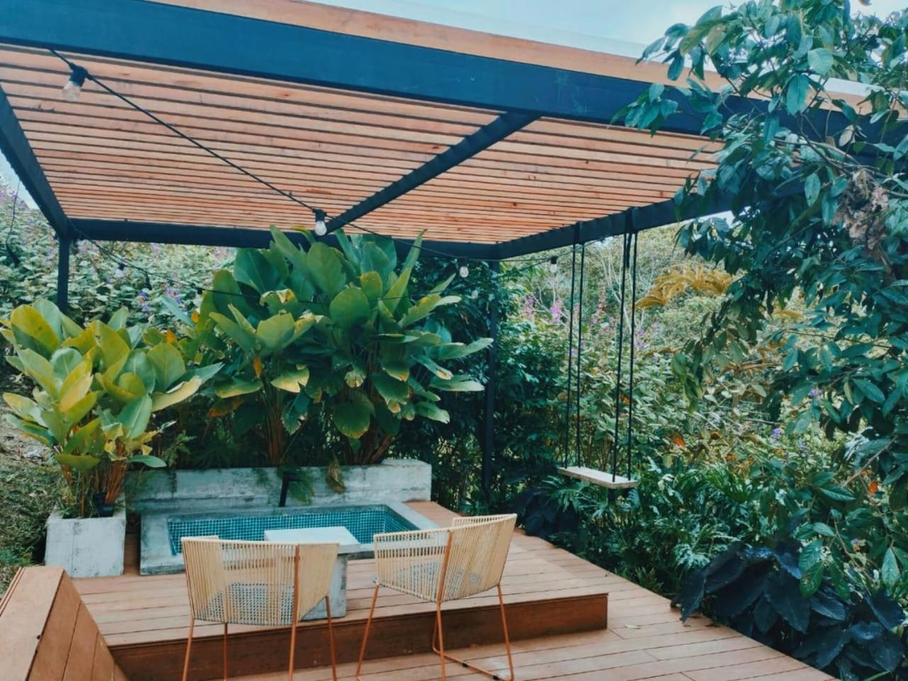 Ecohotel Monte Tierra Habitaciones Y Glamping ฟิลานเดีย ภายนอก รูปภาพ